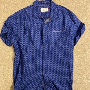 Denim & Flower Short Sleeve Button Down